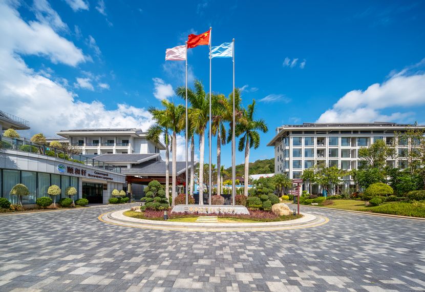 SANYA YALONG BAY 99 SUITE RESORT HOTEL - 5