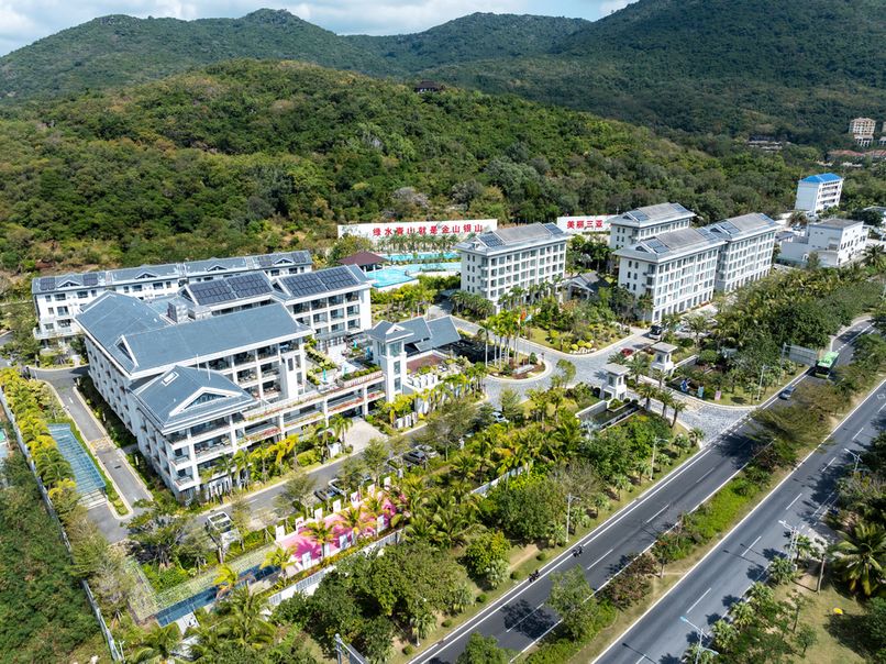 SANYA YALONG BAY 99 SUITE RESORT HOTEL - 1