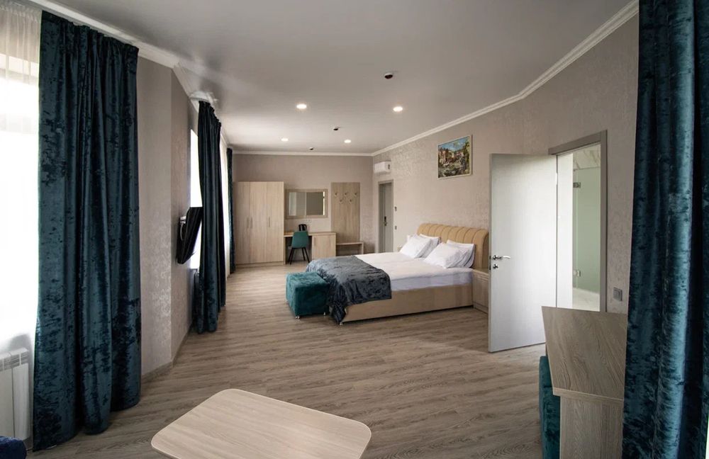 КОЛИЗЕЙ НА ЛЕНИНА, отель - 18