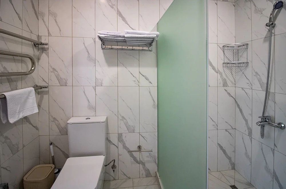 КОЛИЗЕЙ НА ЛЕНИНА, отель - 15