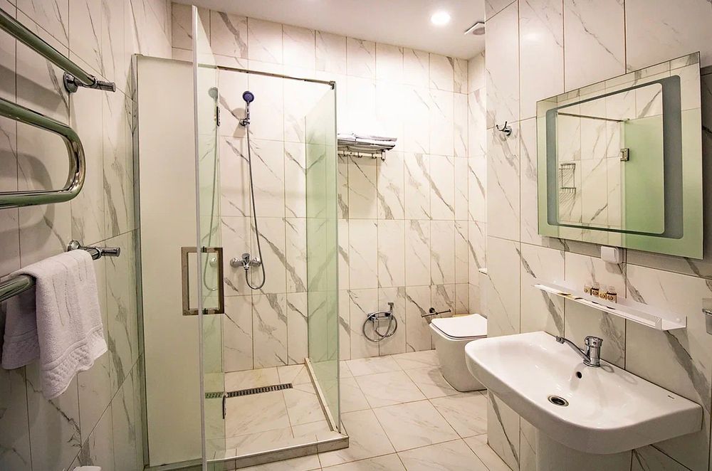 КОЛИЗЕЙ НА ЛЕНИНА, отель - 10