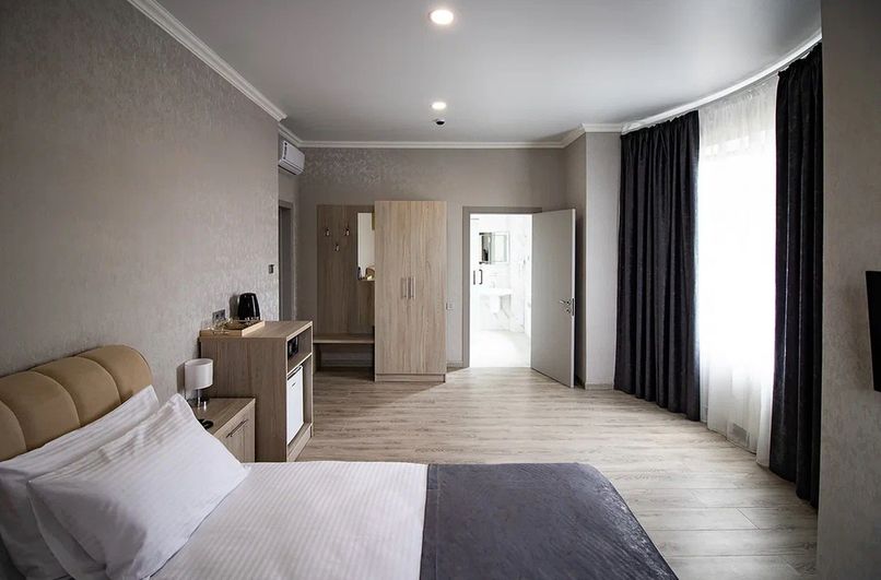 КОЛИЗЕЙ НА ЛЕНИНА, отель - 5