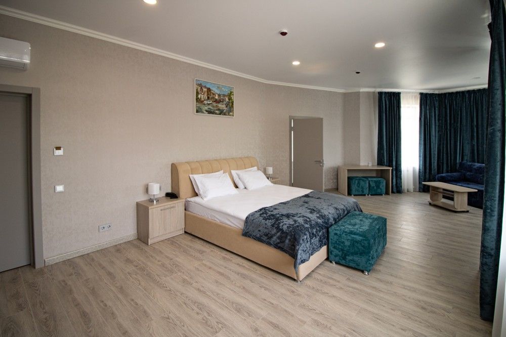 КОЛИЗЕЙ НА ЛЕНИНА, отель - 24