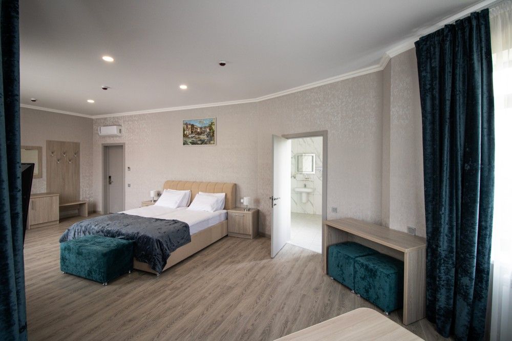 КОЛИЗЕЙ НА ЛЕНИНА, отель - 21