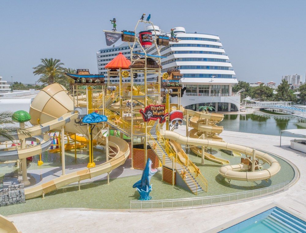 Titanic Deluxe Lara - 10