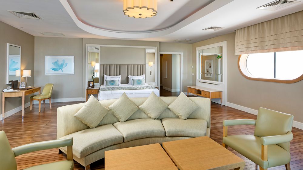 Titanic Deluxe Lara - 127