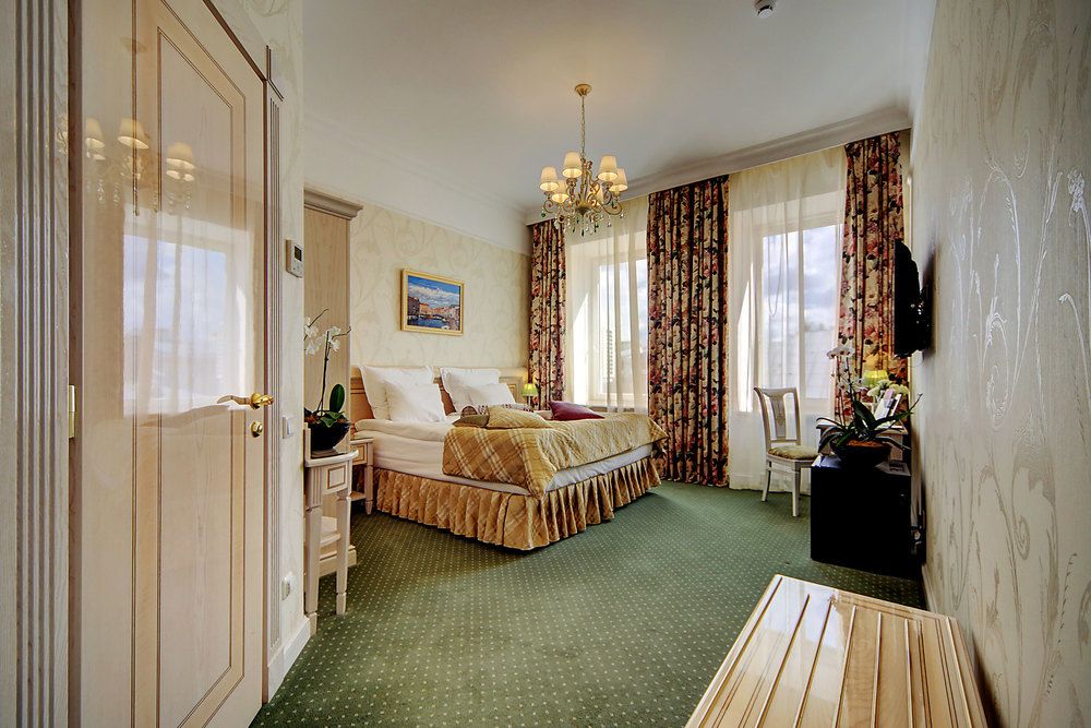 ЗОЛОТОЙ ТРЕУГОЛЬНИК БУТИК ОТЕЛЬ, отель - 168