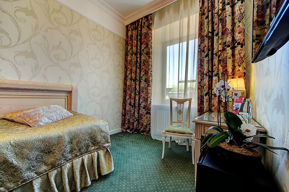 ЗОЛОТОЙ ТРЕУГОЛЬНИК БУТИК ОТЕЛЬ, отель - 42