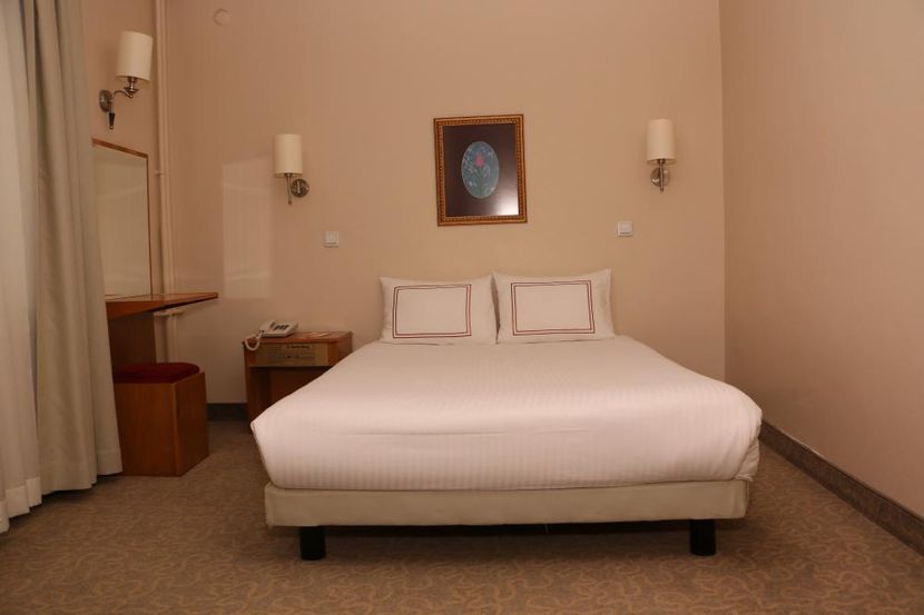 Lalahan Hotel - 1