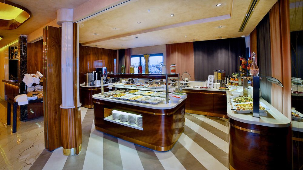 Beethoven Premium Hotel - 37