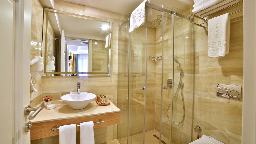 Beethoven Premium Hotel - 36