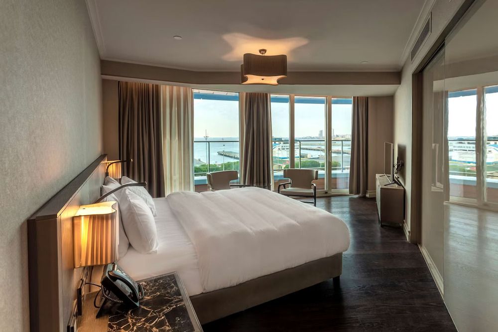 Radisson Blu Istanbul Ottomare - 47