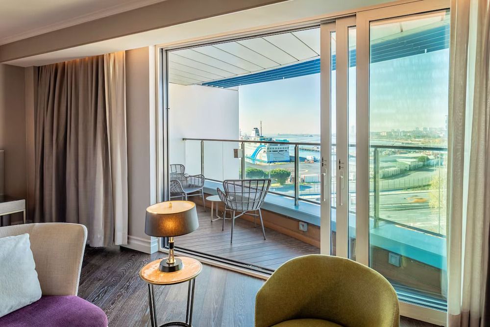 Radisson Blu Istanbul Ottomare - 38