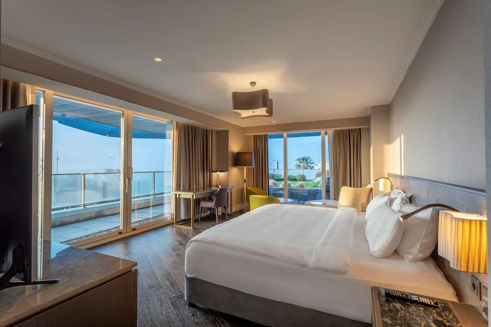 Radisson Blu Istanbul Ottomare - 36