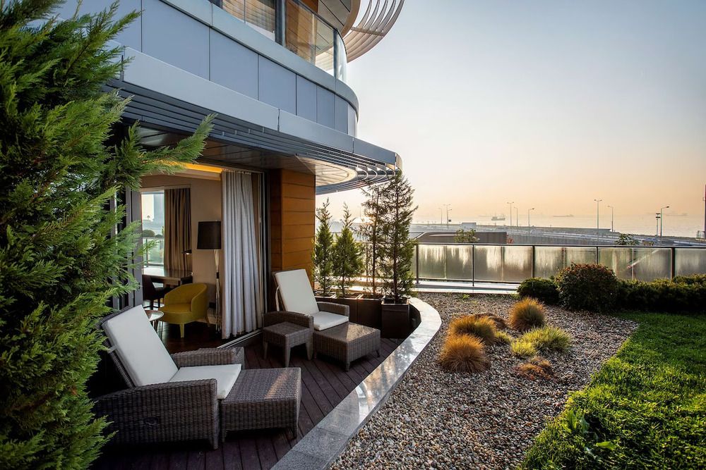 Radisson Blu Istanbul Ottomare - 34