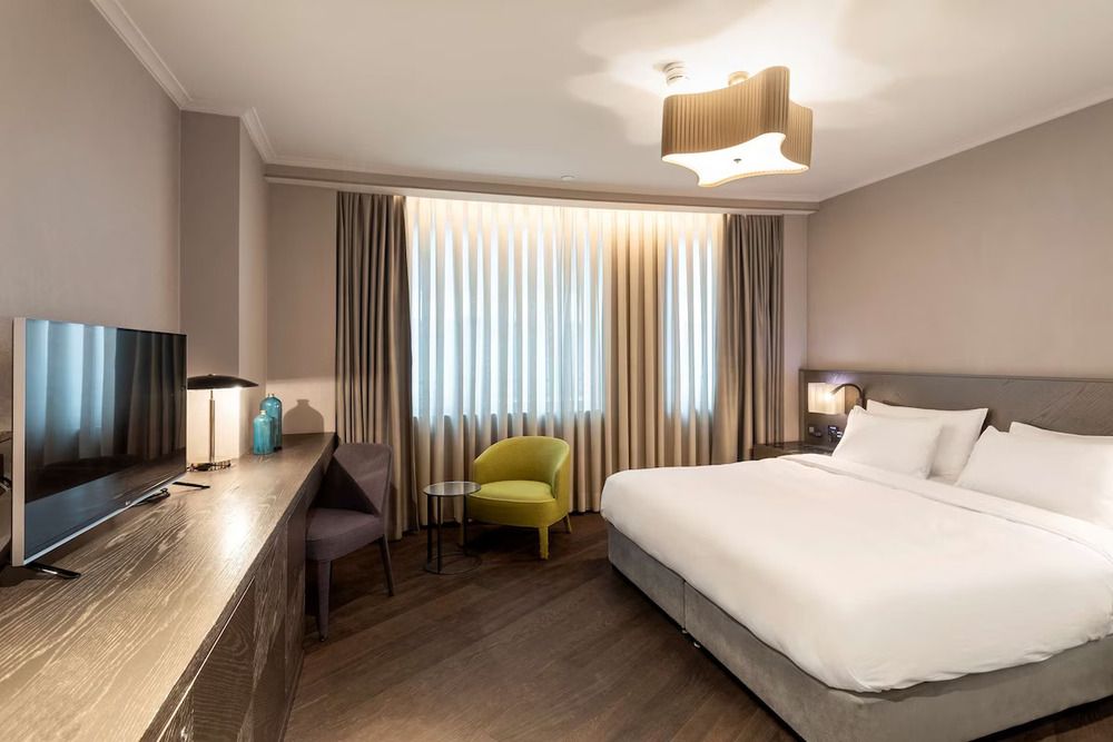 Radisson Blu Istanbul Ottomare - 25