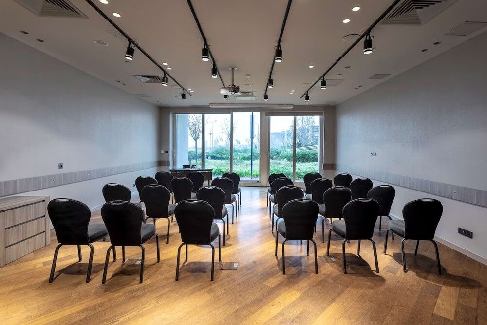 Radisson Blu Istanbul Ottomare - 23