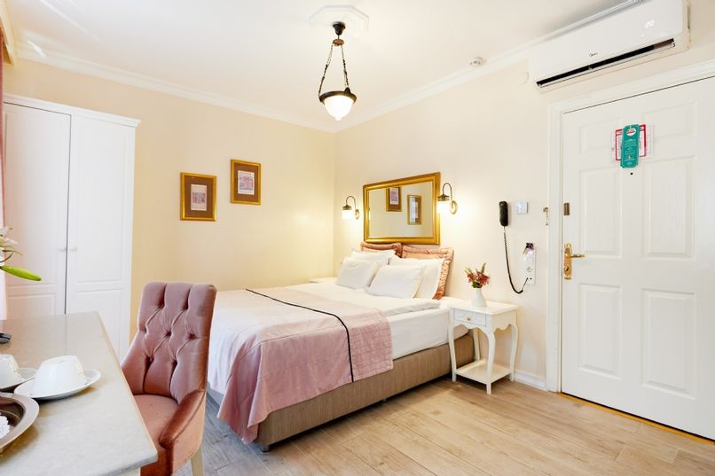 Celal Sultan Hotel - 1