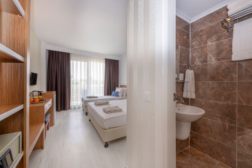 Картинка отеля - 12