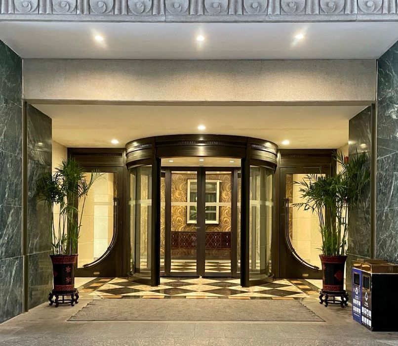 BROADWAY MANSIONS HOTEL - ON THE BUND - 4