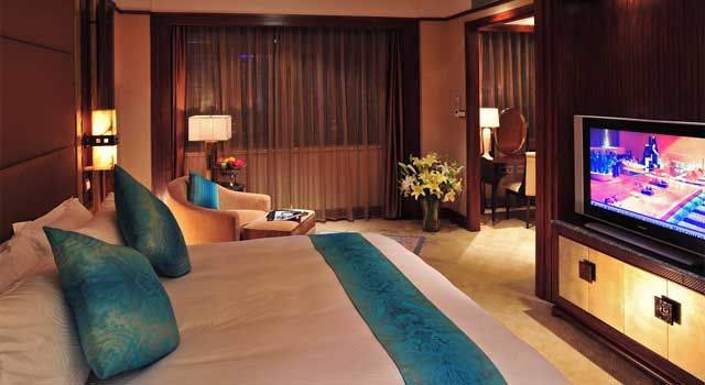 BROADWAY MANSIONS HOTEL - ON THE BUND - 38