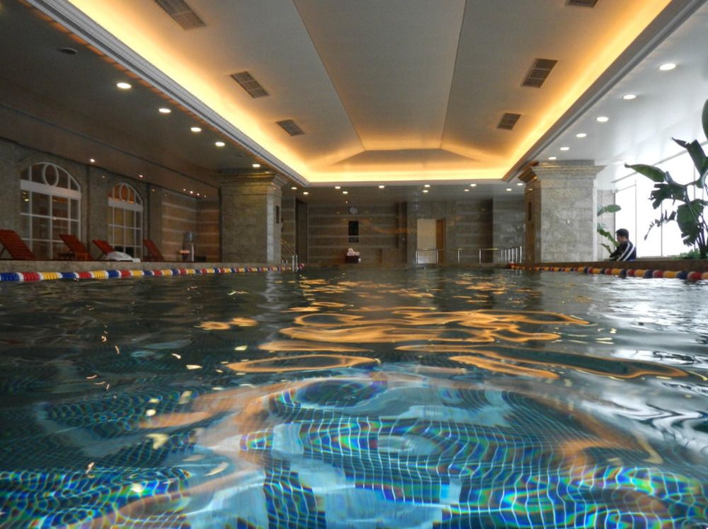 SHANGHAI GRAND CENTRAL HOTEL - 8