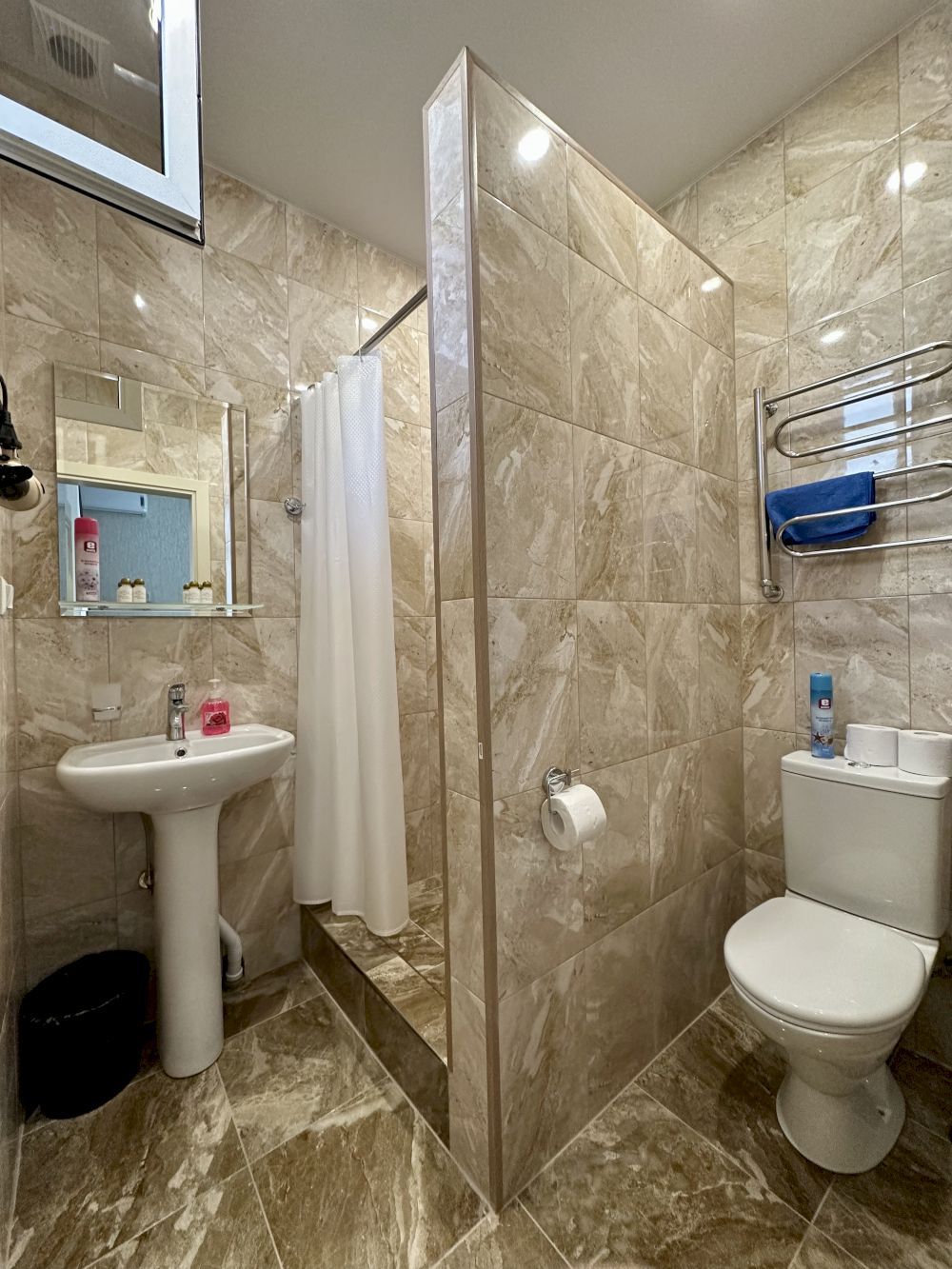 Картинка отеля - 7