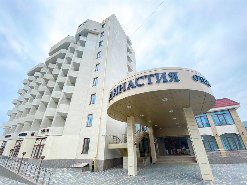 ДИНАСТИЯ, отель (Орджоникидзе) - 1