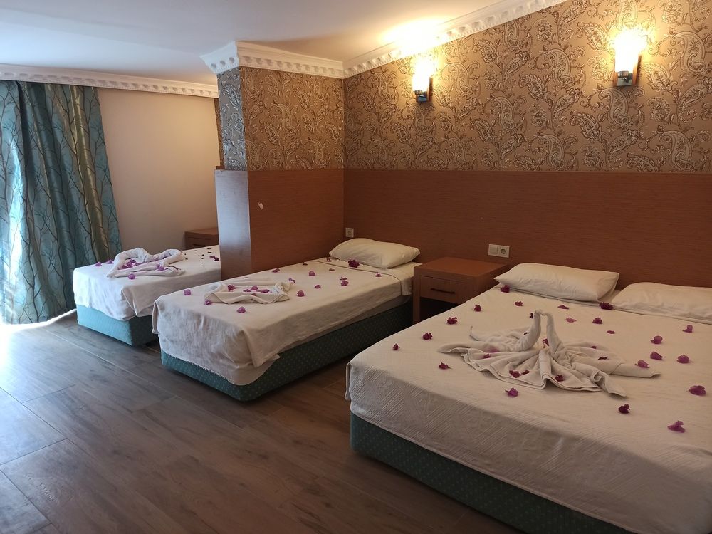 Britannia Hotel & Villas - 15