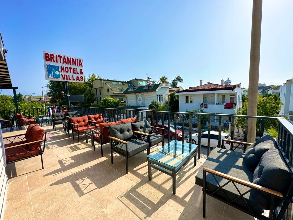 Britannia Hotel & Villas - 9