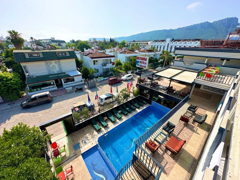 Britannia Hotel - 1