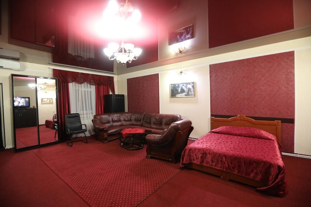 РОЯЛ, гостевой дом (Симферополь) - 27