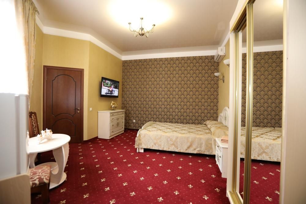 РОЯЛ, гостевой дом (Симферополь) - 21