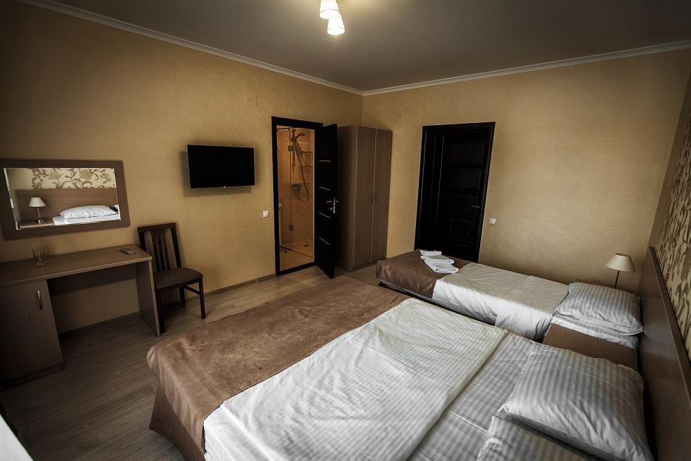 ЭЛЬПИДА, отель - 12