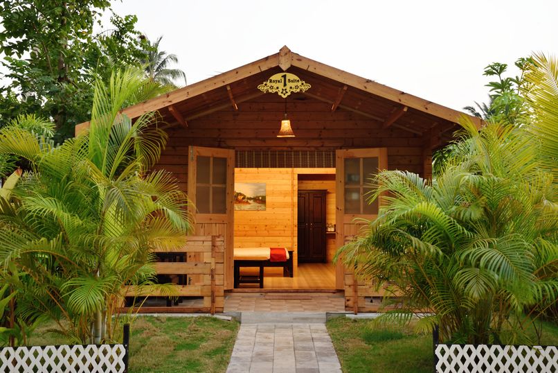 MAJESTIC BEACH COMFORTS - 1