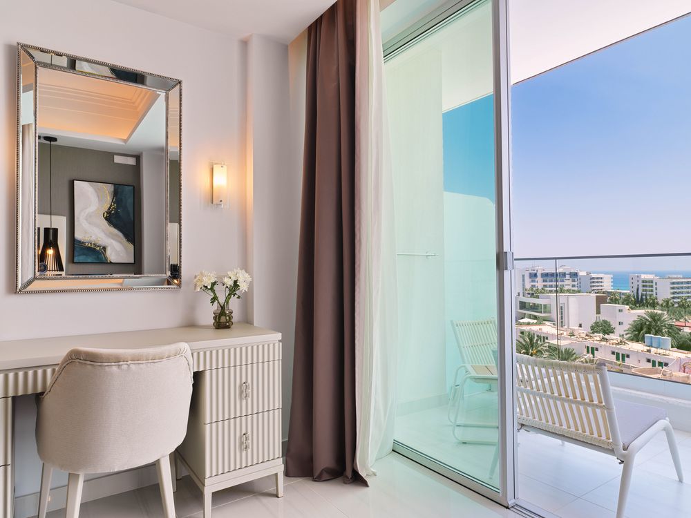 AMANTI, MADE FOR TWO HOTELS (only adults 18+) - 138