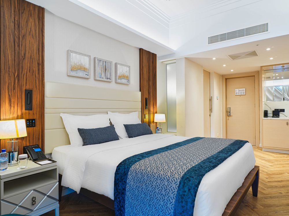 AMANTI, MADE FOR TWO HOTELS (only adults 18+) - 115