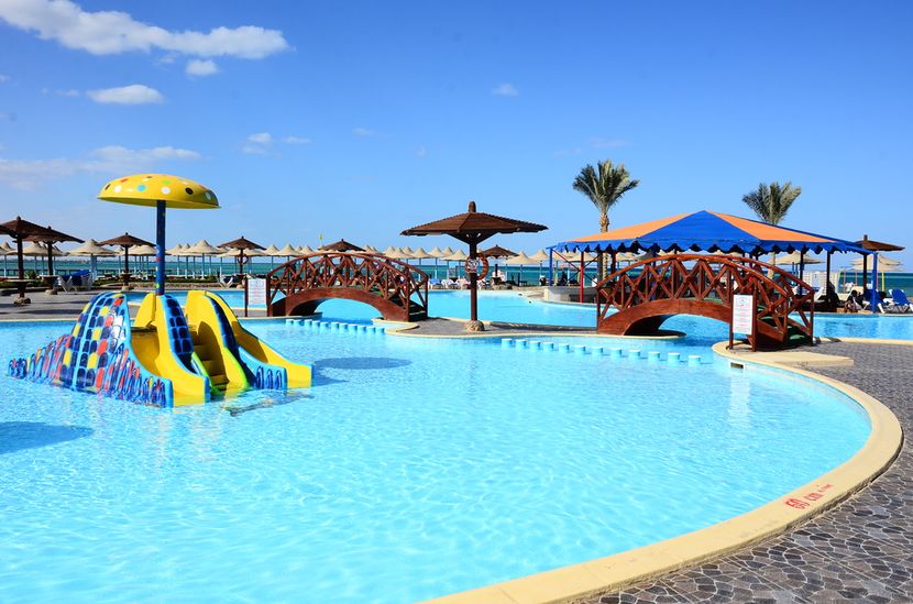 SUNRISE SERANO AQUA PARK RESORT - 4