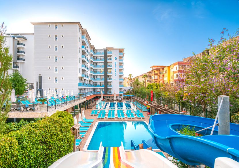 Club Big Blue Suite Hotel - 1
