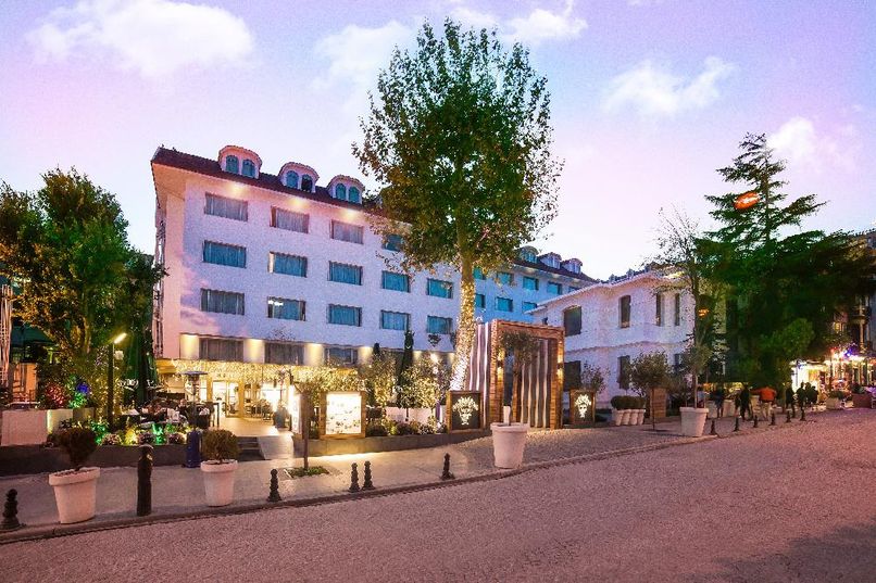 Vogue Supreme Istanbul - 1