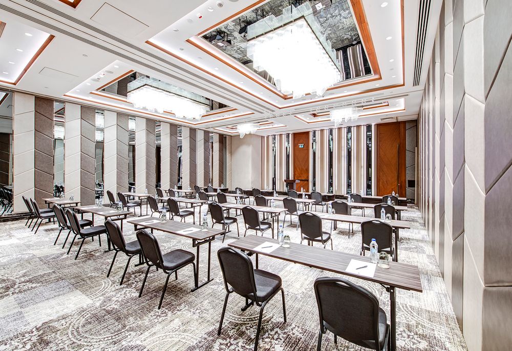 Double Tree by Hilton Hotel - Piyalepasa - 59