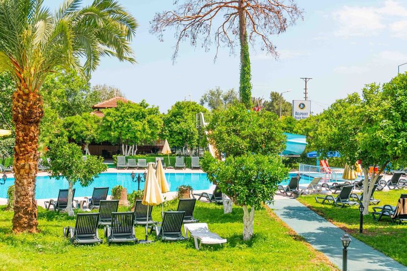 Belpoint Beach Hotel - 6