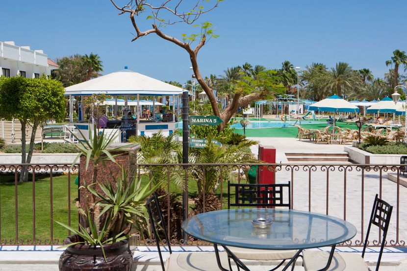 GRAND HOTEL - 3