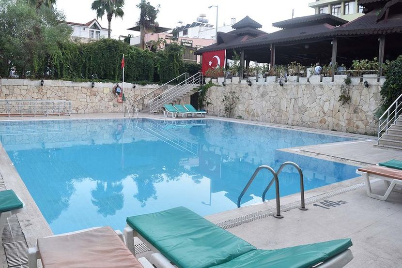 Ares City Hotel - 2