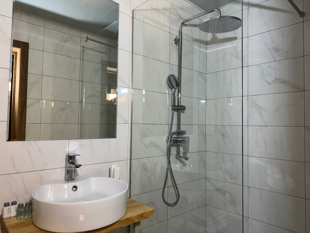 ЧЕРНОМОРЕЦ, парк-отель стандарт - 16