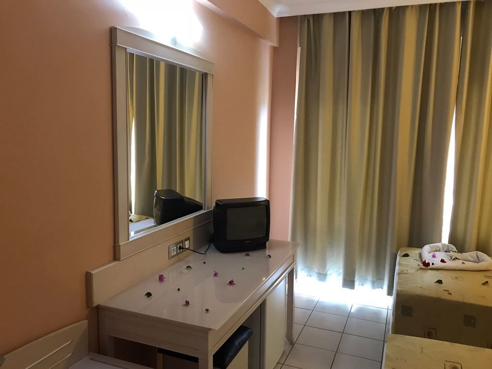 Ares Dream Hotel - 11