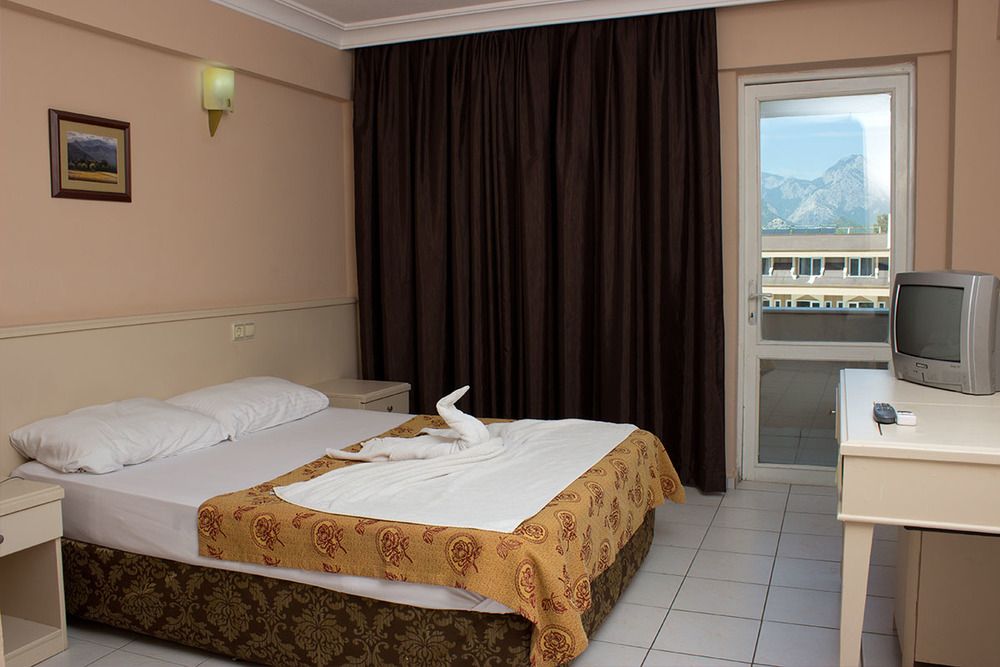 Ares Dream Hotel - 10