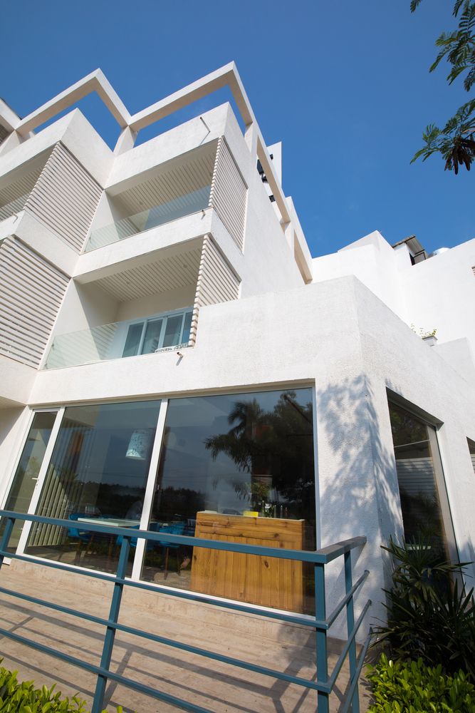 THE PARK RIVER BAGA BOUTIQUE - 5