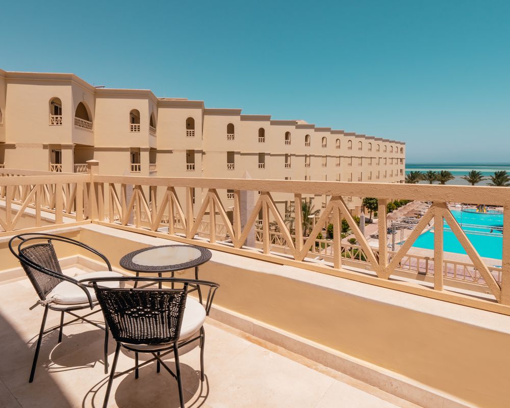 AMC ROYAL HOTEL & SPA - 17