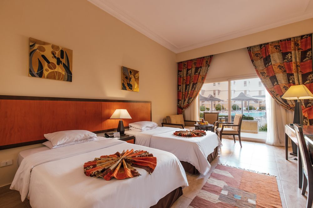 AMC ROYAL HOTEL & SPA - 51